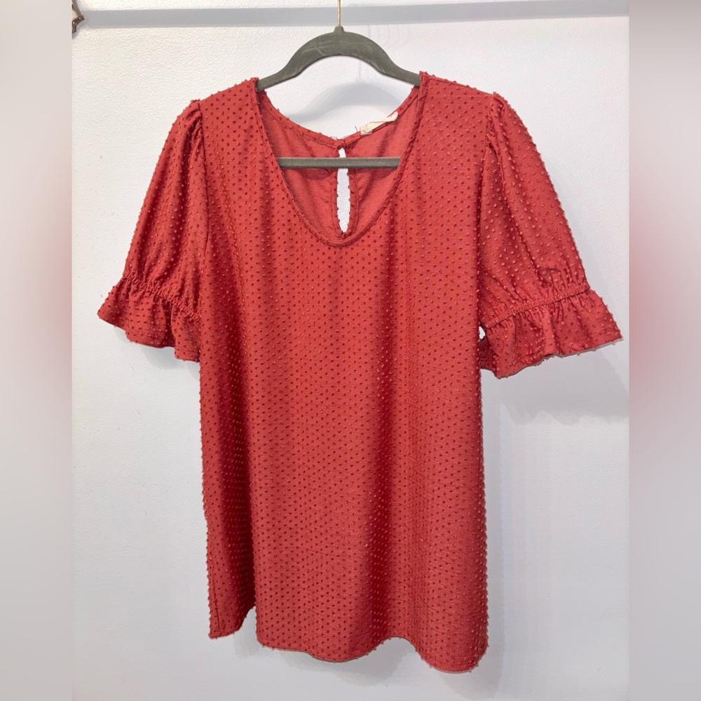 Women’s Textured Ruffle Sleeve Top - Rust